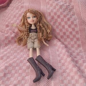 Doll cute Bratz